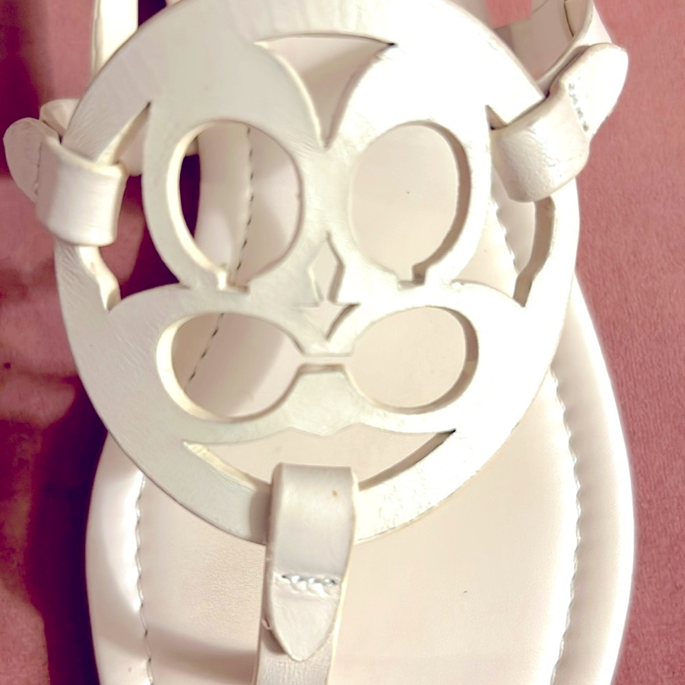🔥NWOT Coach womens NCO like new cream/white sandals flats is size five 5.5 - Picture 7 of 11